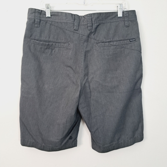 Volcom Frickin Chino Shorts In Charcoal Heather 34 - Picture 3 of 7